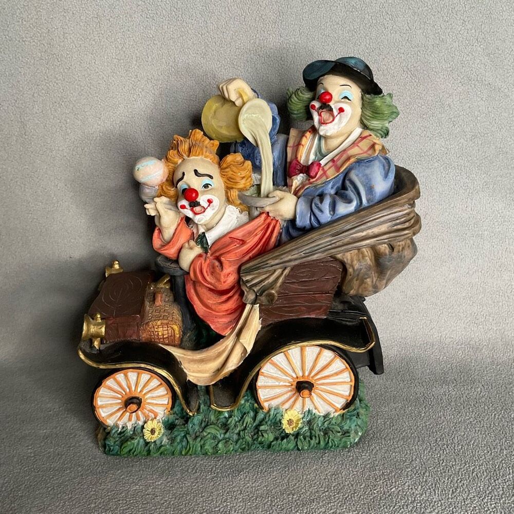 Vintage The Mirella Collection Figurine Clowns On‎ A Car Hand Painted C-798